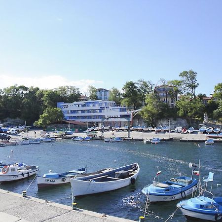 Ribarska Sreshta Family Hotel Carevo Exteriér fotografie