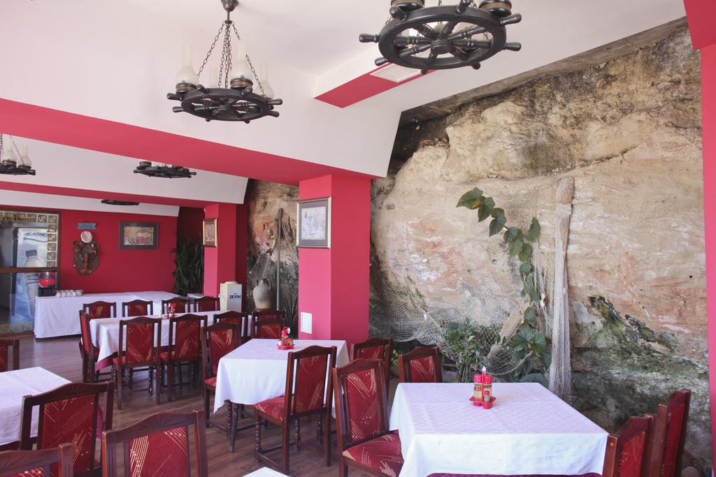 Ribarska Sreshta Family Hotel Carevo Exteriér fotografie
