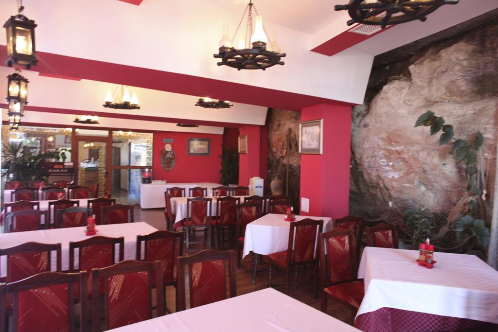 Ribarska Sreshta Family Hotel Carevo Exteriér fotografie