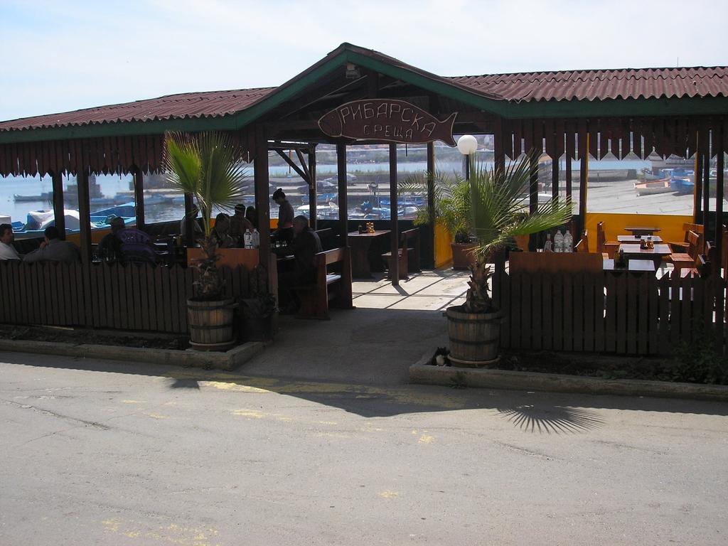 Ribarska Sreshta Family Hotel Carevo Exteriér fotografie